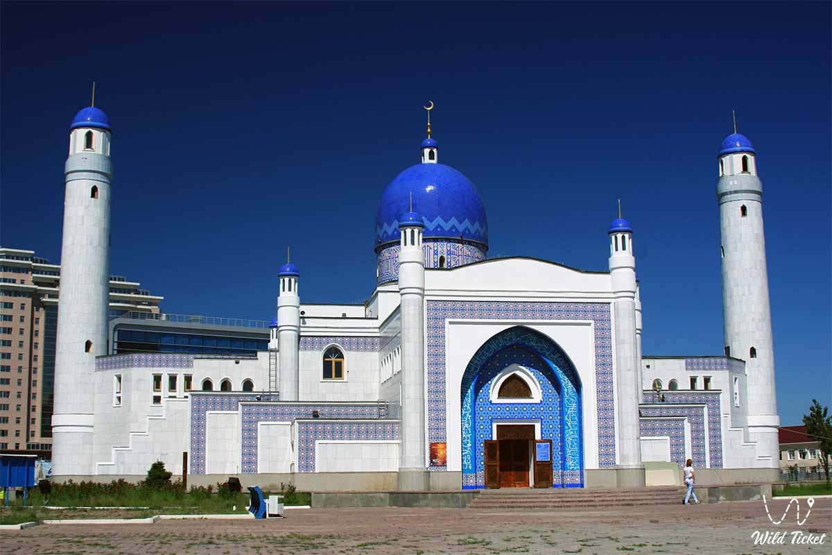 Казахстане и т д. Мечеть Имангали. Атырау городская мечеть Имангали. Кызылорда мечеть. Уральск мечеть.