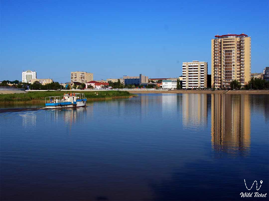 哈萨克斯坦共和国阿特劳地区的阿特劳市（古里耶夫）。