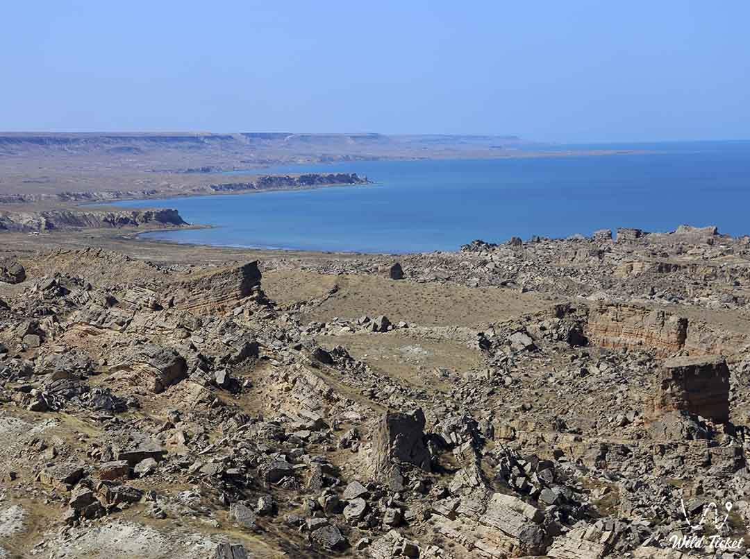 Жагылган провал, берег Каспийского моря