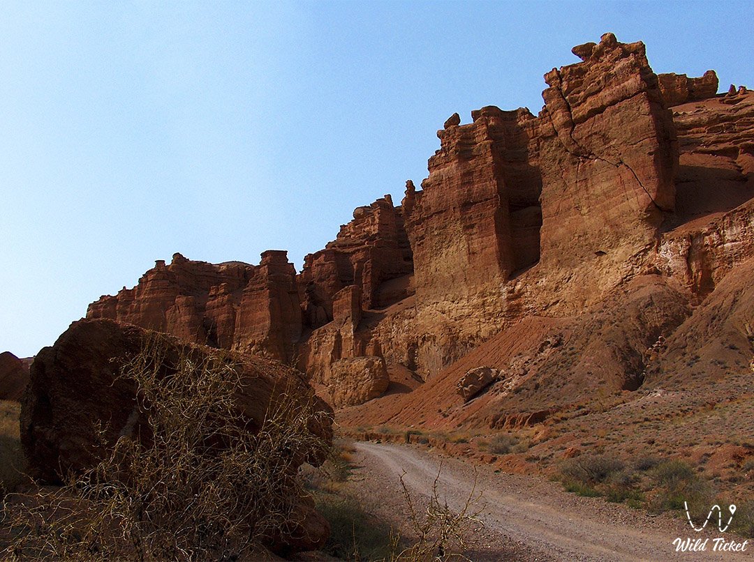 Tour to Charyn, Charyn canyon, valley of castles