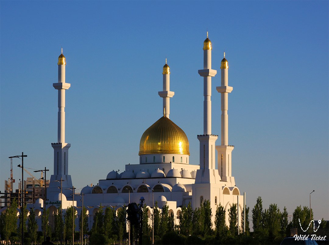 阿斯塔纳市的努拉斯塔纳清真寺