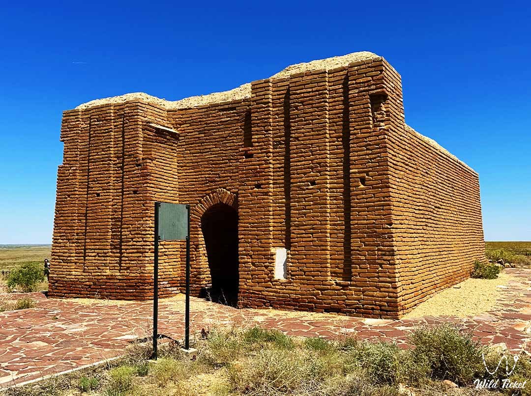 Bolgan Ana座陵墓 (博尔根安娜)