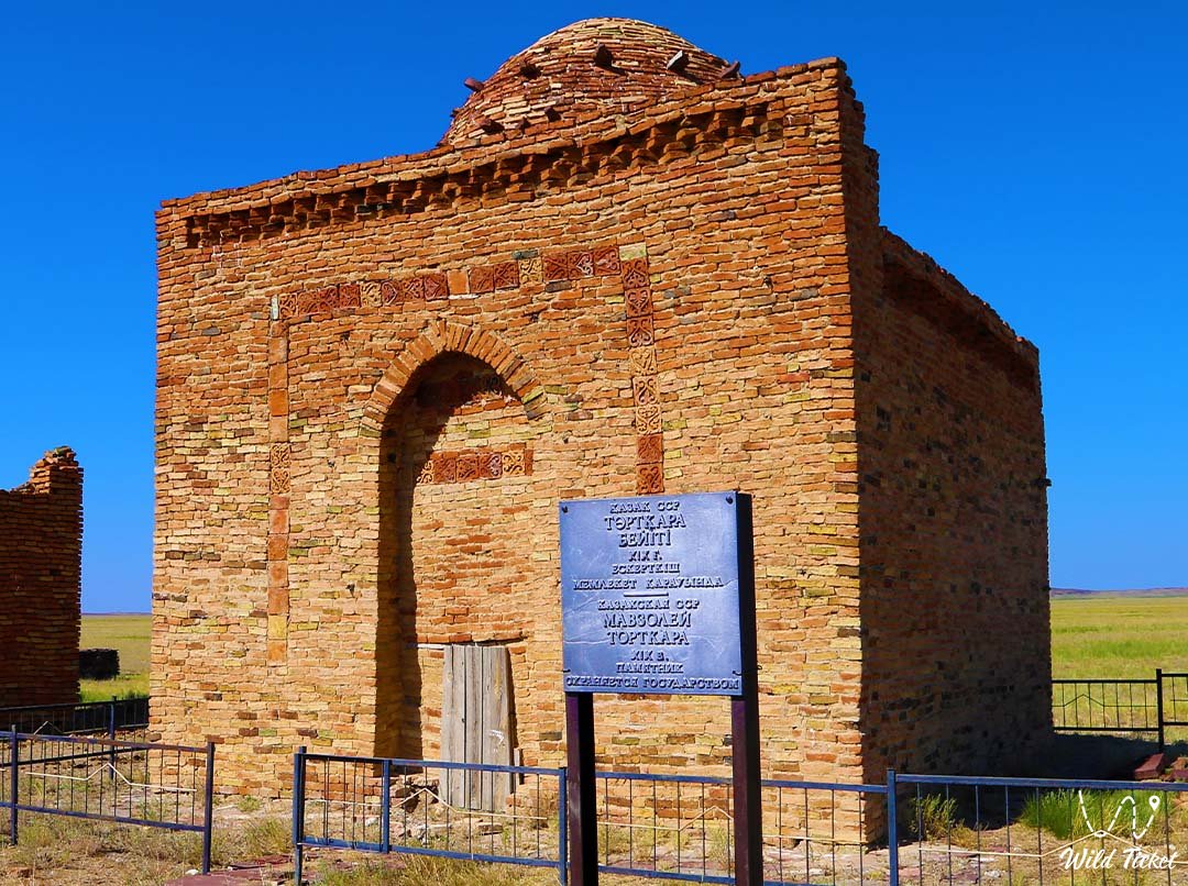 Tortkara座陵墓 (托尔特卡拉)