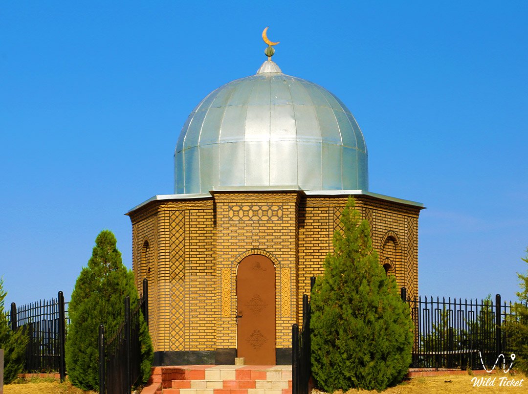 Baizak Mambetuly Mausoleum