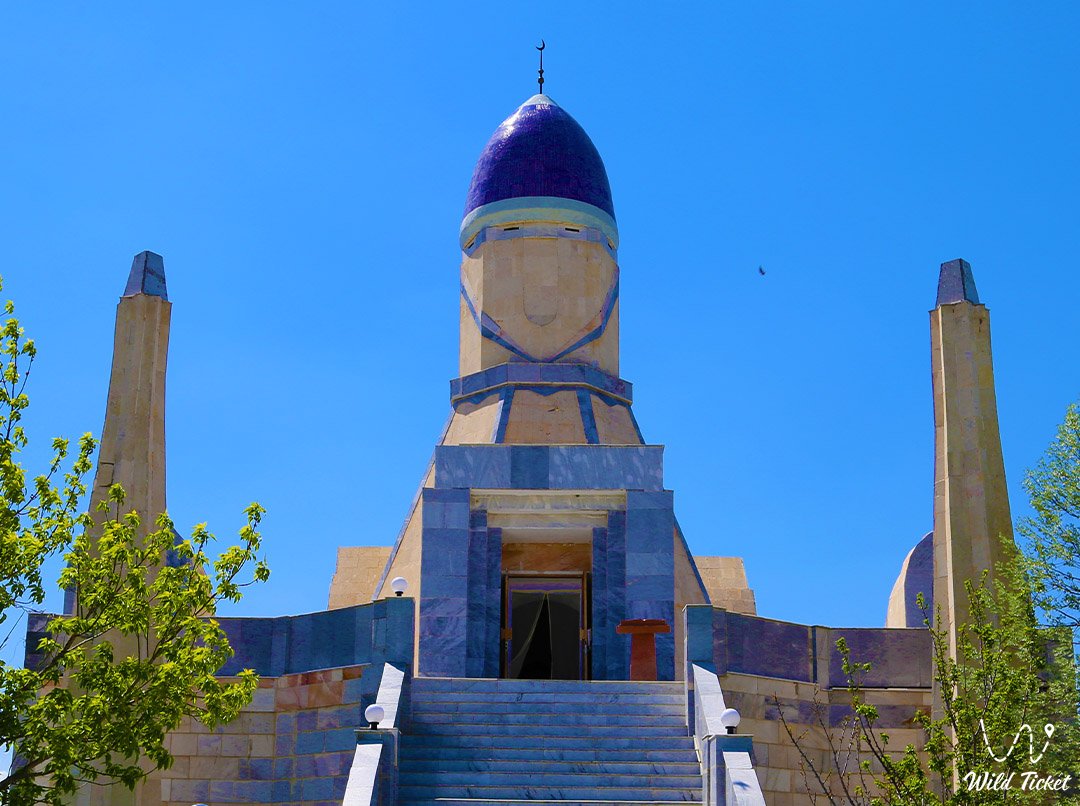 Baba Tukti Shashty Aziz Mausoleum
