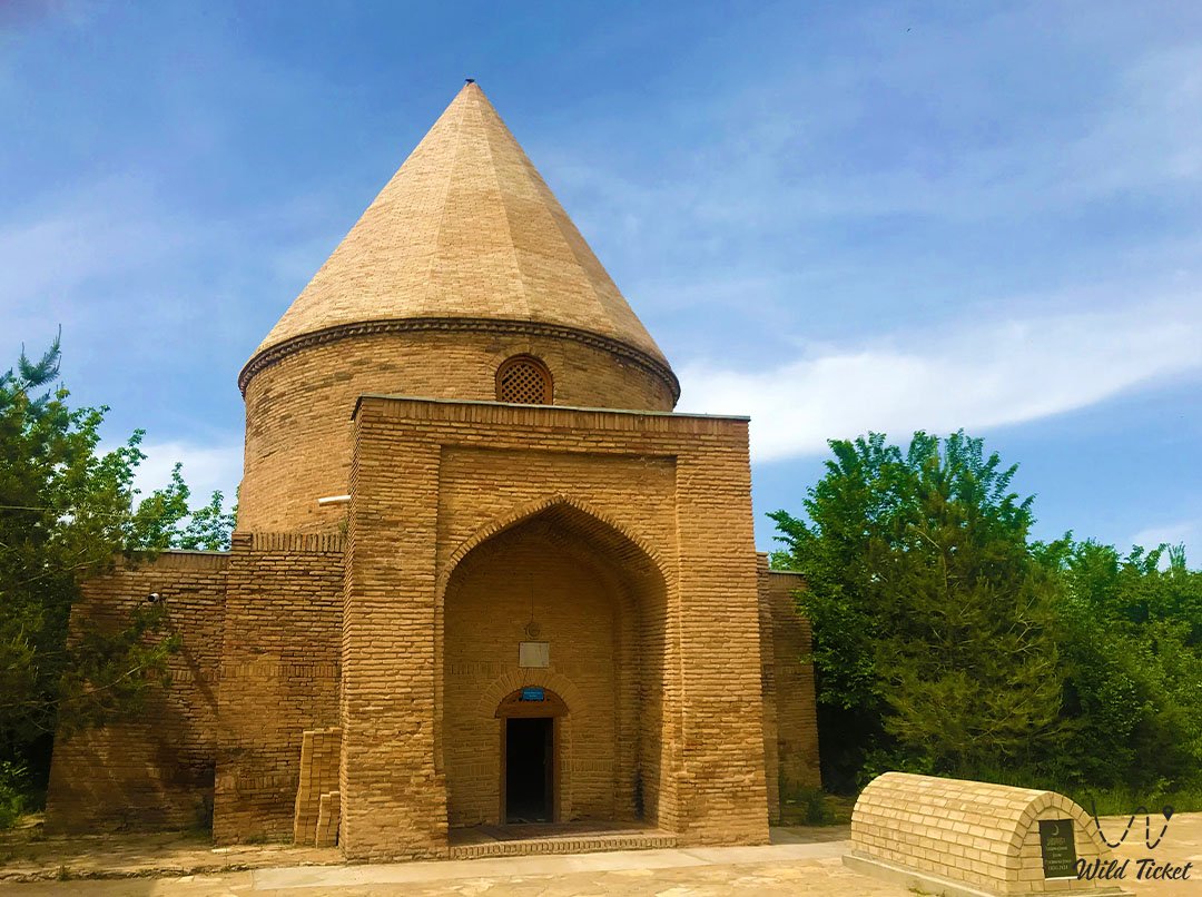 Koshkar-Ata Mausoleum (Turbat)