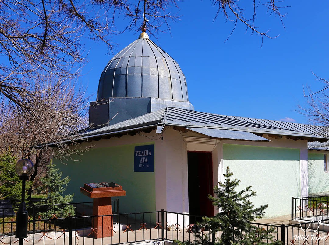 Ukasha Ata Mausoleum