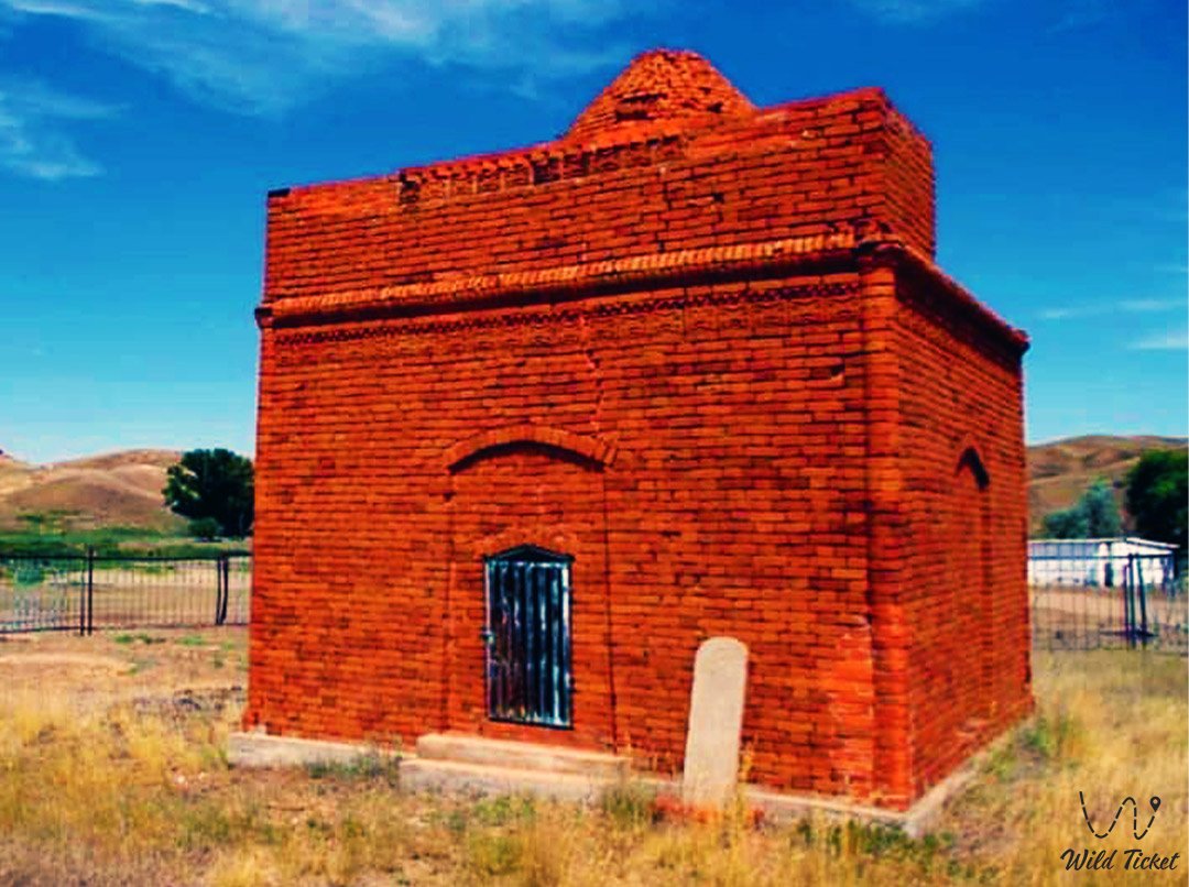 Mazar Dabeya Begenuly (mausoleum)