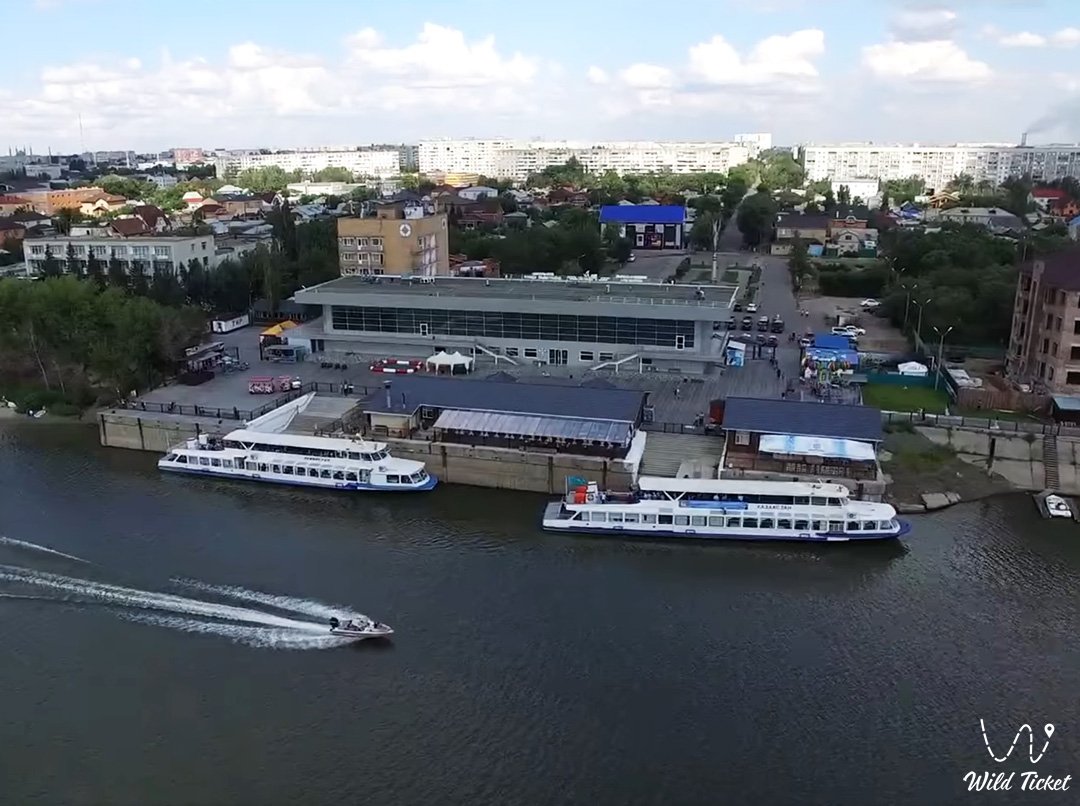 Pavlodar市的河站