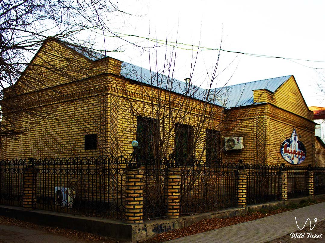Russian-Kyrgyz Girls' School (Aktobe)
