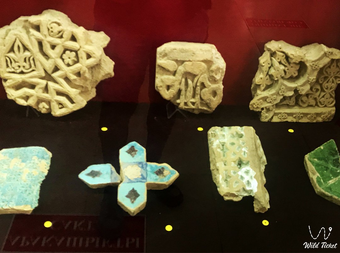 Taraz settlement (archaeological park, museum)