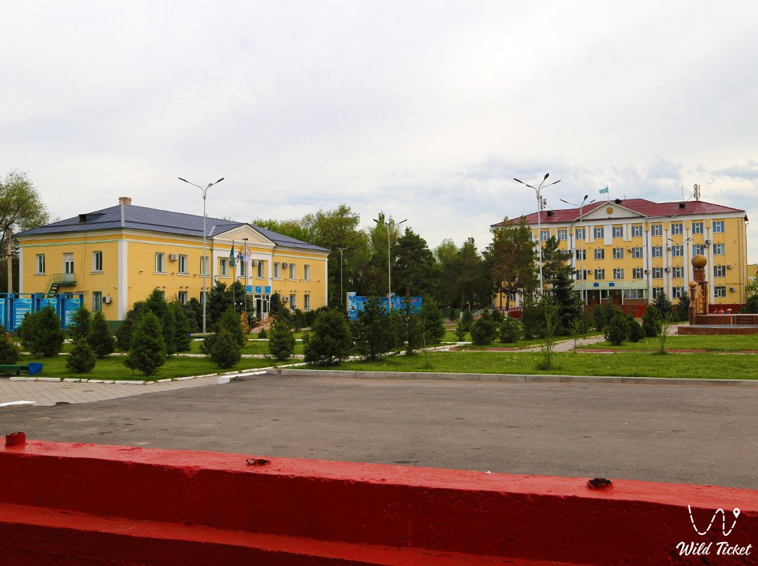 Tole Bi村 (Zhambyl地区)