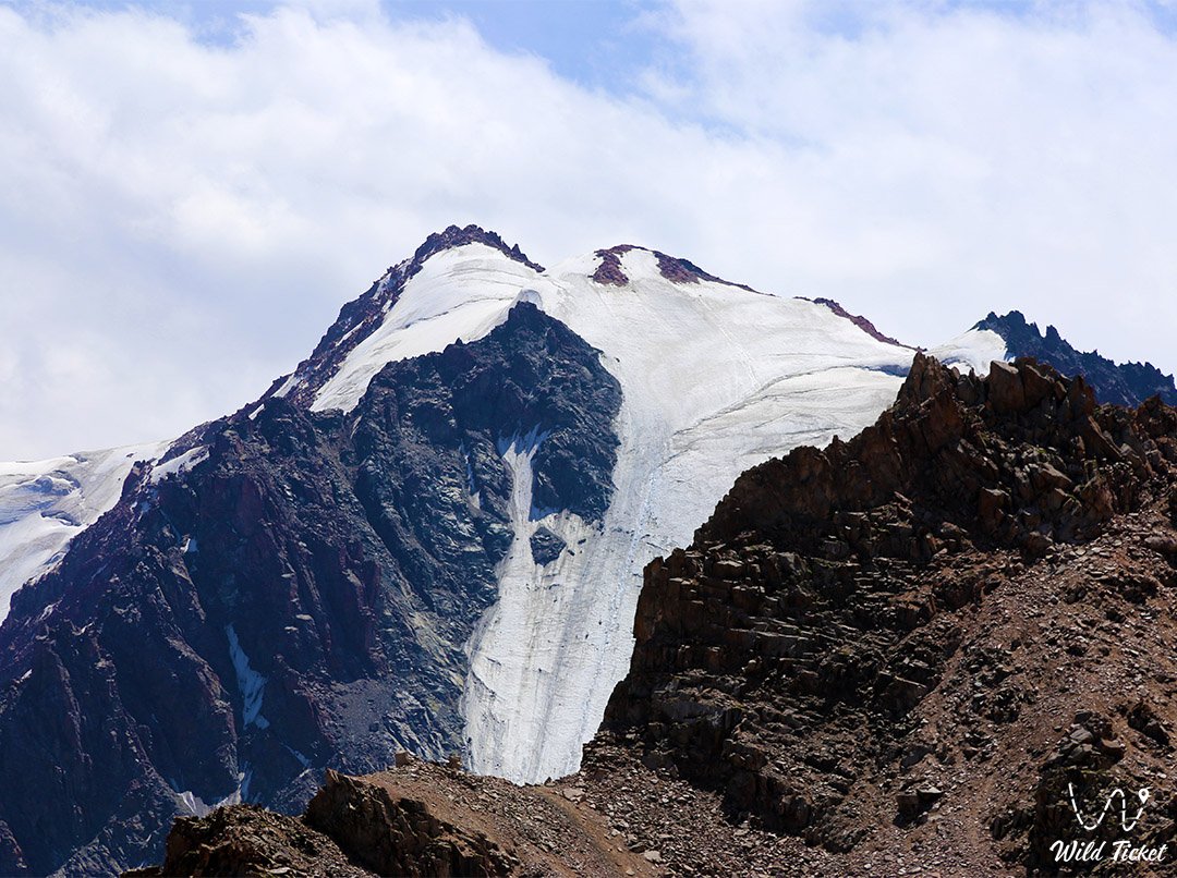 Tuyuk-Su峰 (山道及远足)