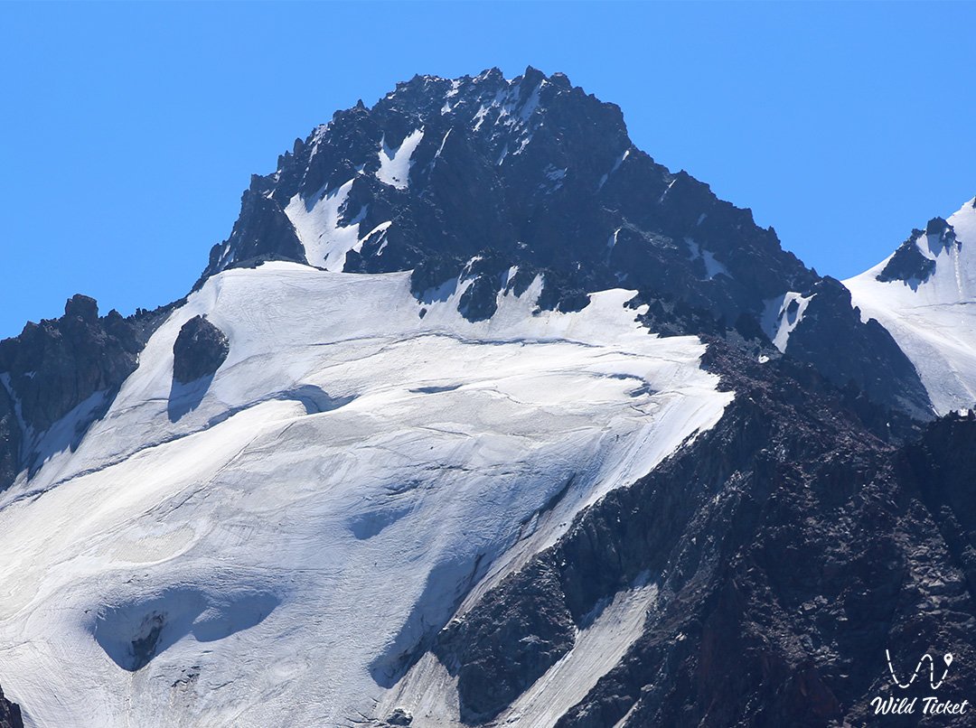 Ordzhonikidze Peak (Mountaineering and Climbing)