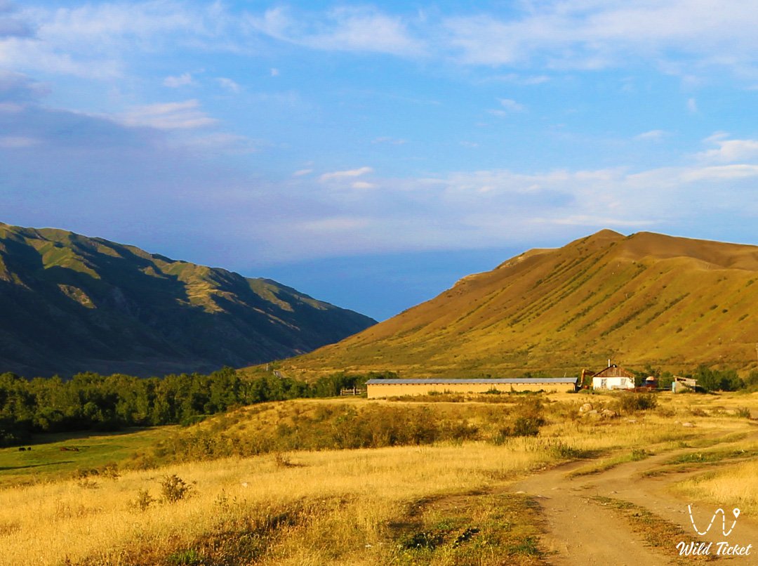 Kurmeti village (Kurmenty) in the Kolsay Lakes Park