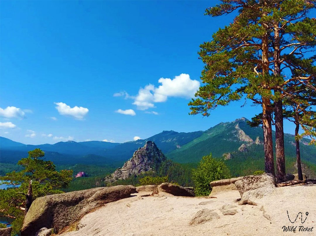 Mount Zheke-batyr and its legend in Borovoe