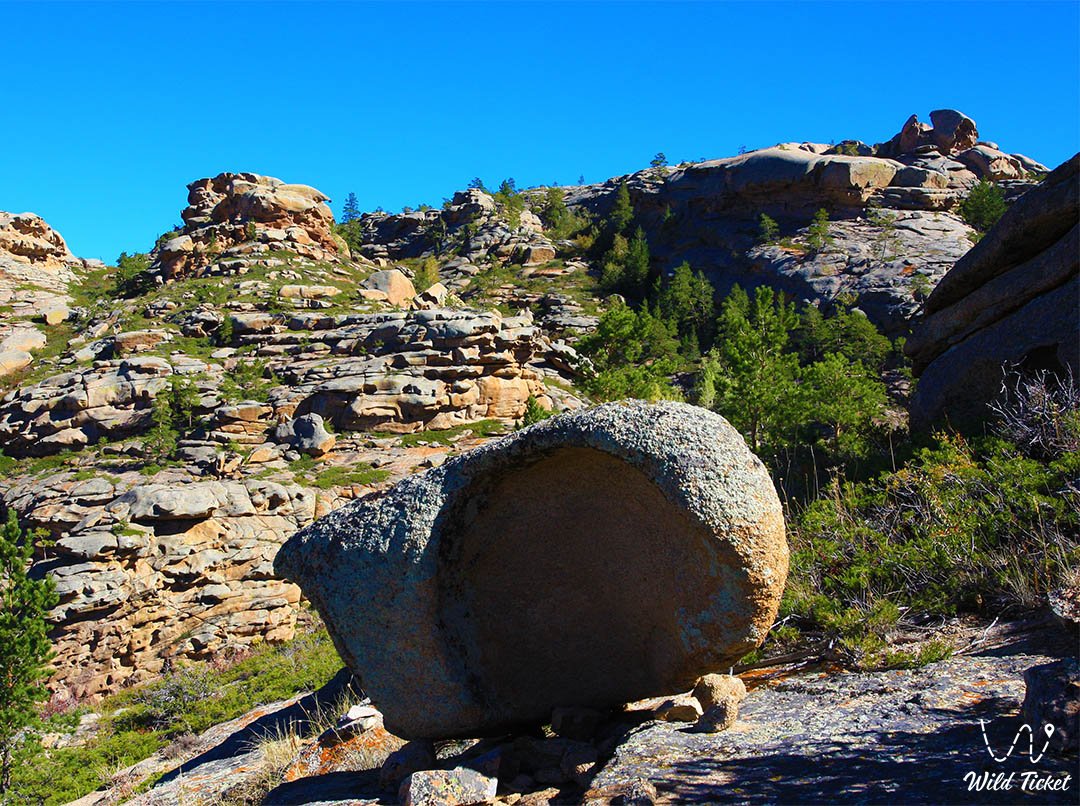 Falcon Mountains in the Yerementau Mountains