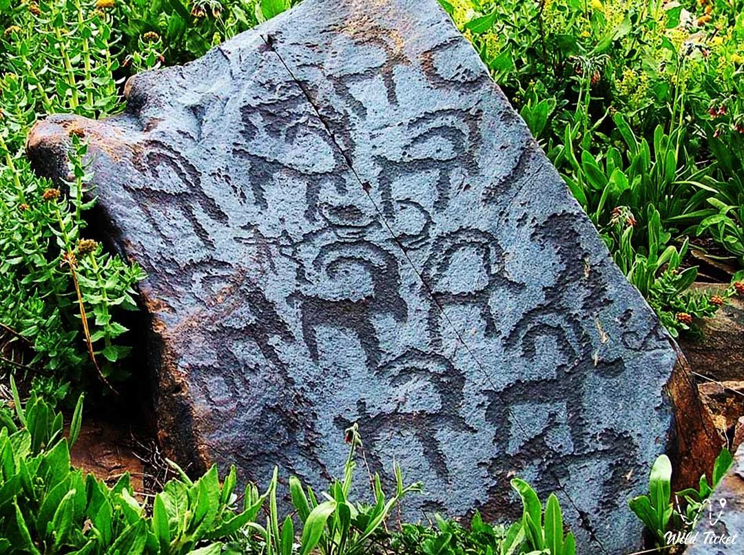 Kaskabulak的岩画 – 刻在石头上的古老信息