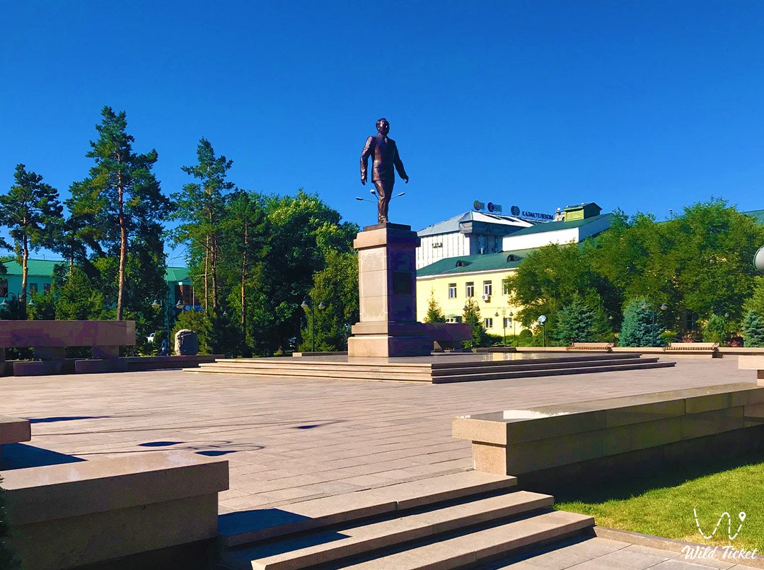 Taldykorgan市 - Zhetysu的心脏: 去哪里, 看什么