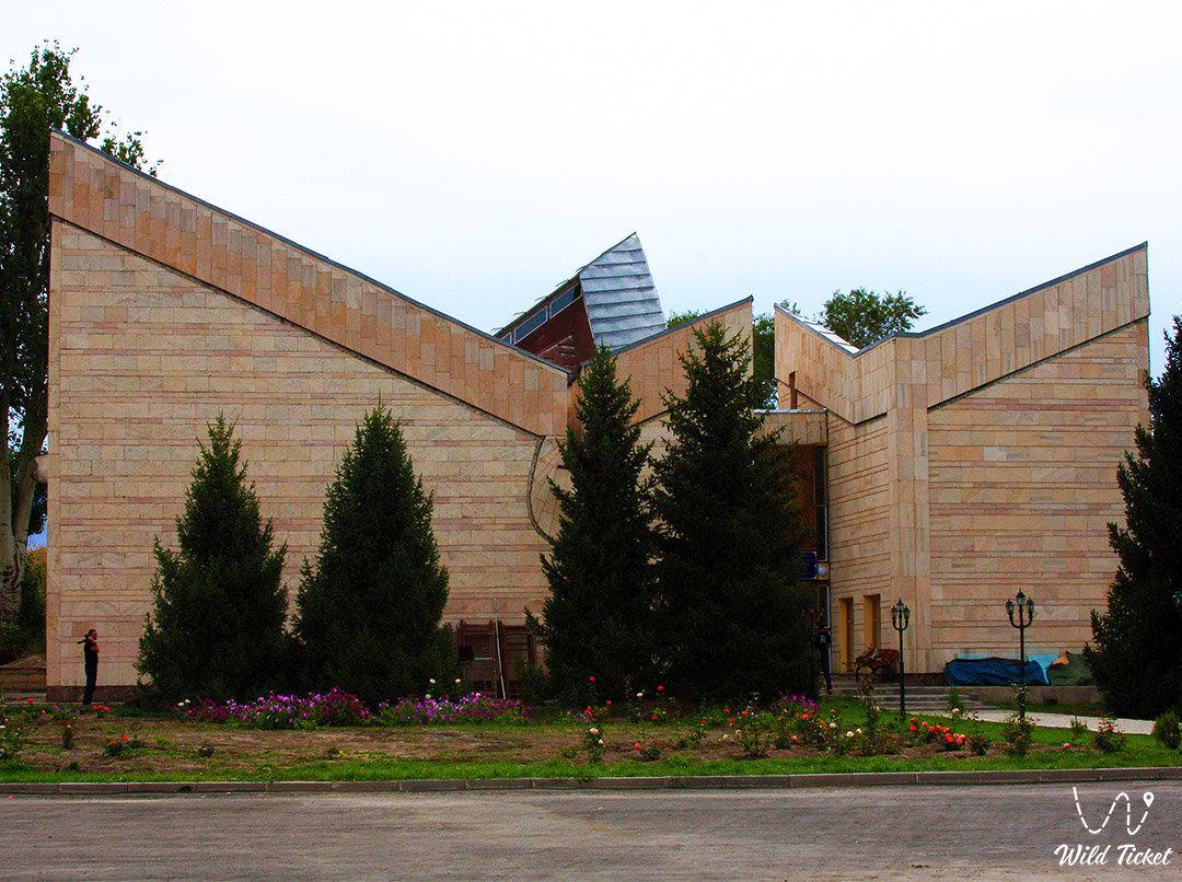 上海村Shokan Valikhanov博物馆