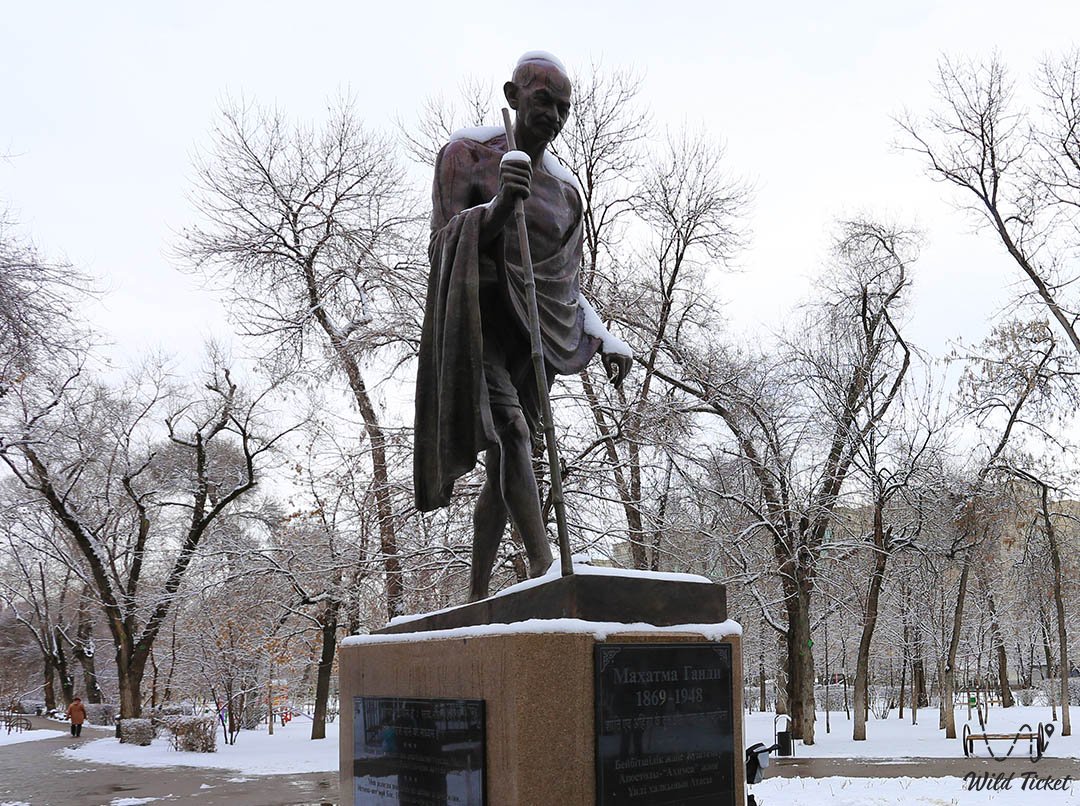 Mahatma Gandhi Monument