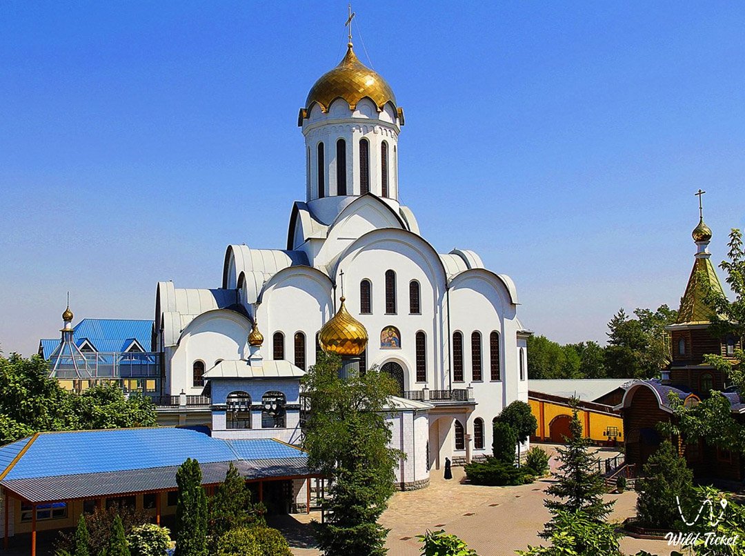 基督救世主大教堂在阿拉木图