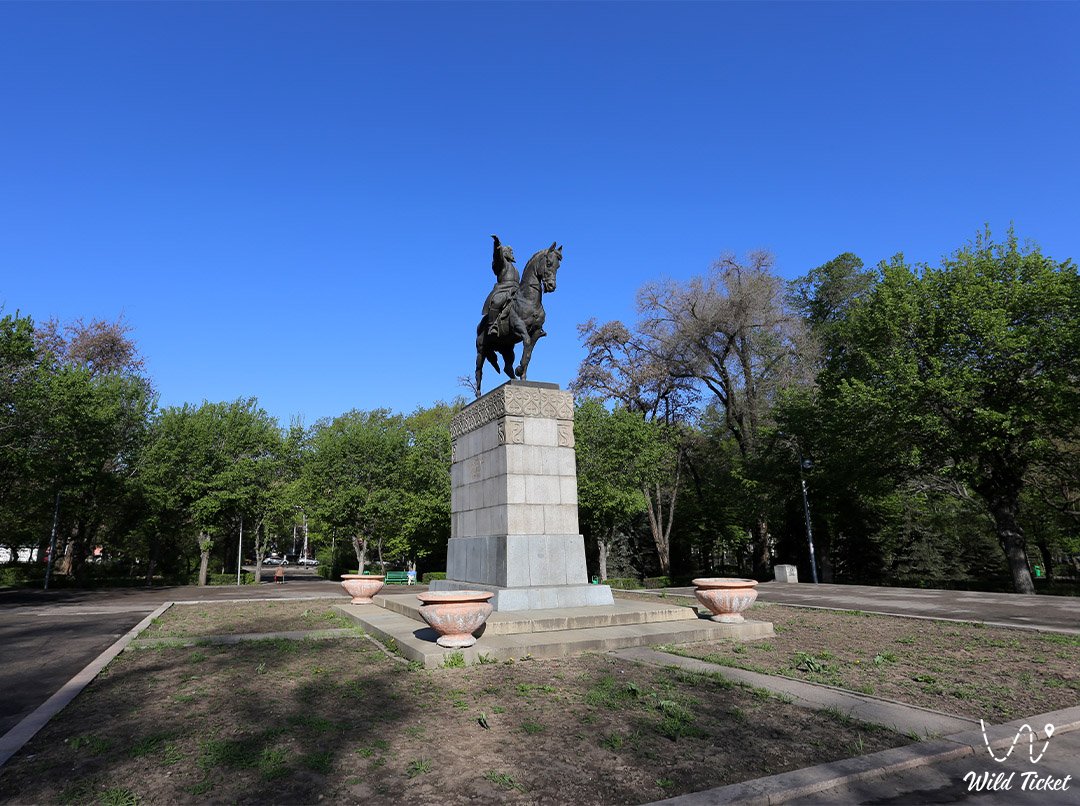 Amangeldy Imanov Square