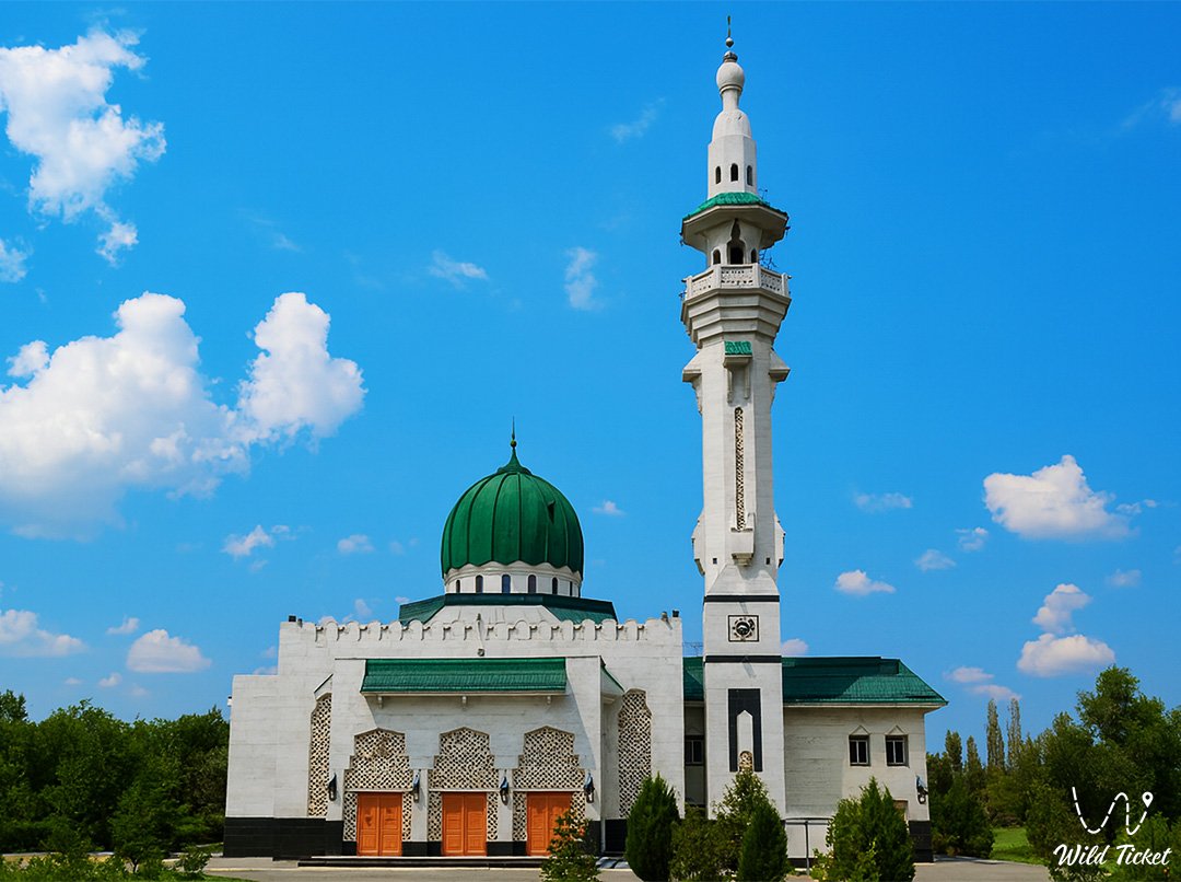 Мечеть Нур-Мубарак в городе Алматы
