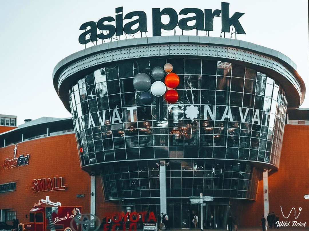 Торгово-развлекательный центр Asia Park в Астане: Комфортный шопинг и досуг на левобережье