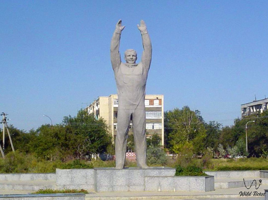 Monument to Yuri Gagarin in the city of Baikonur